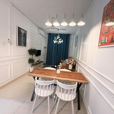 Driff Homestay 3Bedroom With Aircond 50M To Night Market Wakaf Che Yeh 哥打巴鲁 外观 照片